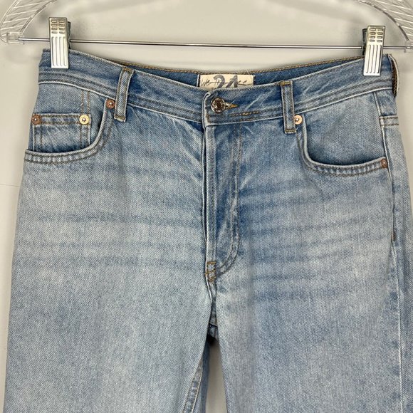 Free People We The Free Womens Maggie Mid Rise Straight Leg Jeans Frayed size 24 - Picture 3 of 13